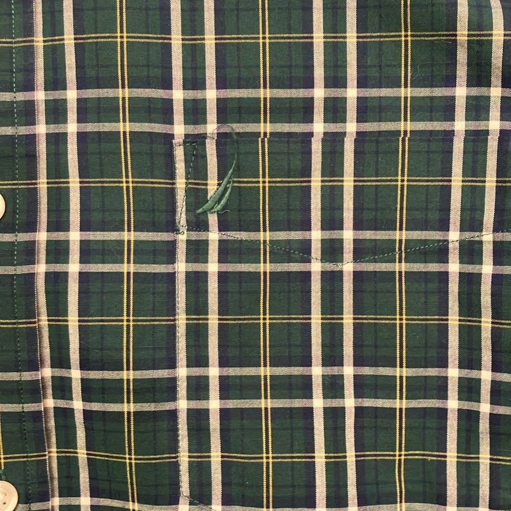 Nautica medium plaid shirt - Picture 3 of 5